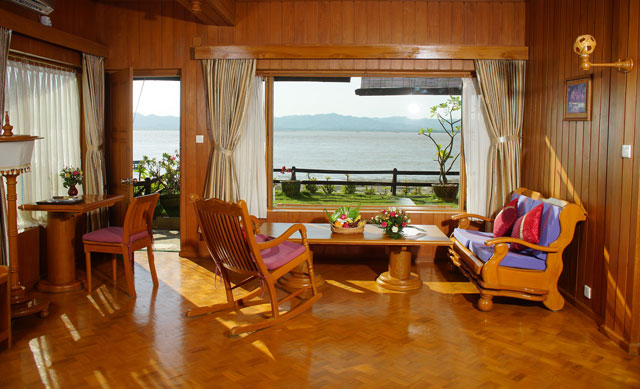 ayeyarwaddy river suite